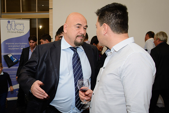 © Angel Borisov Angelov